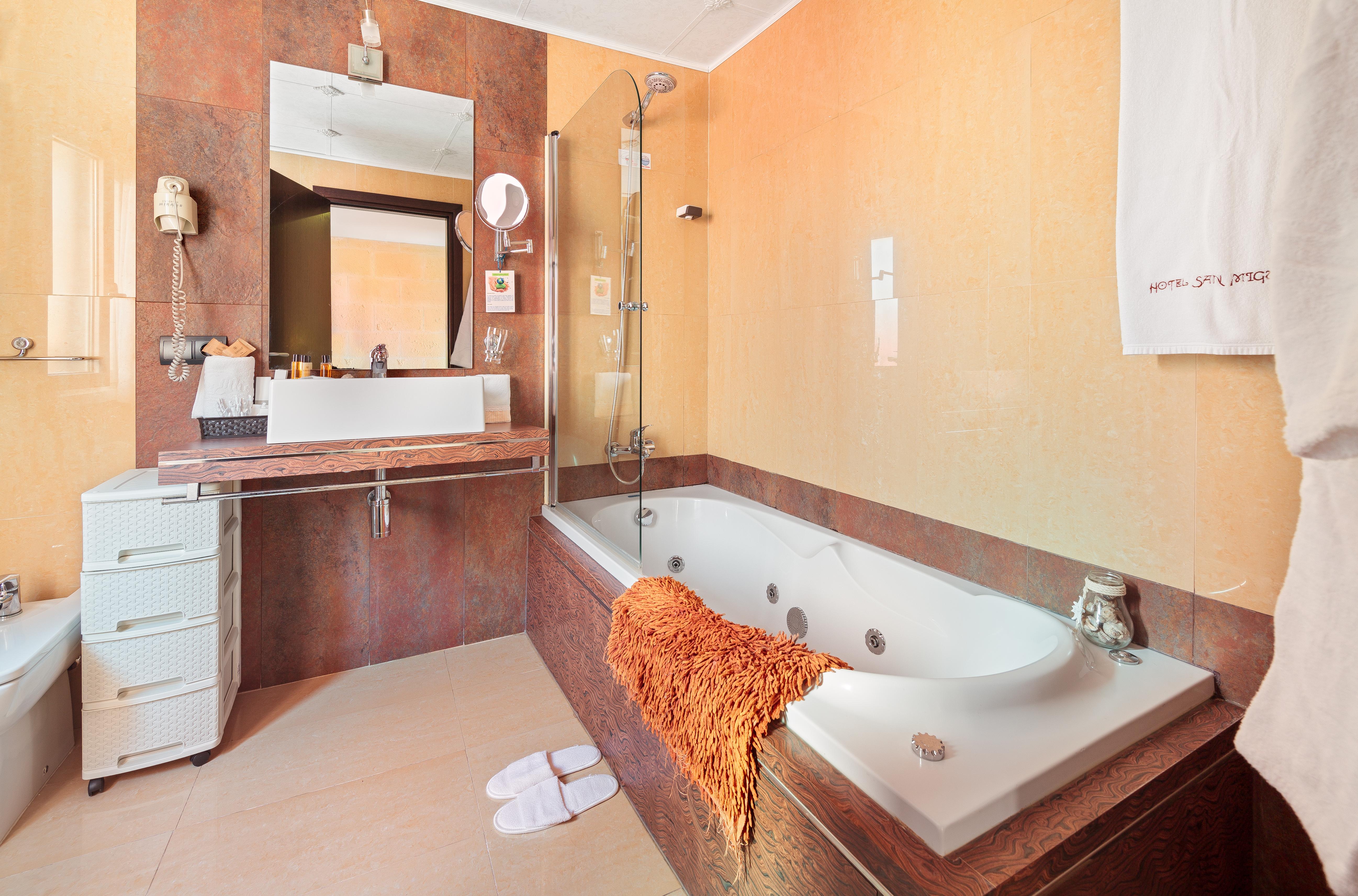 Hotel San Miguel Mahon  Ngoại thất bức ảnh
