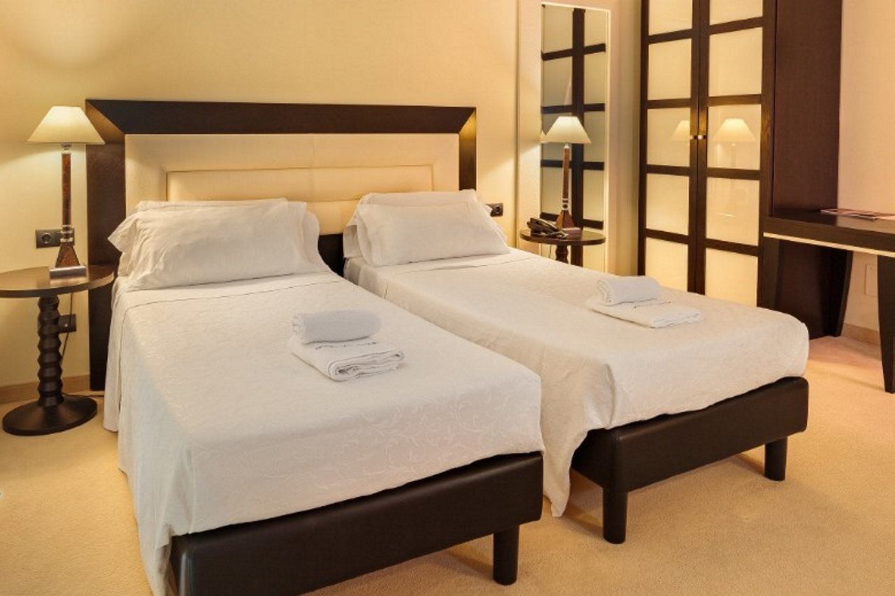 Hotel San Miguel Mahon  Ngoại thất bức ảnh